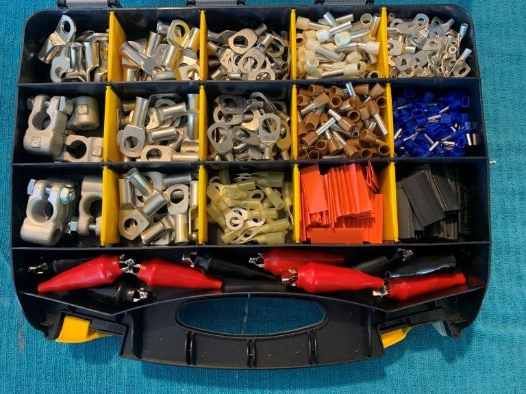 New Medium Double Sided Carry Case