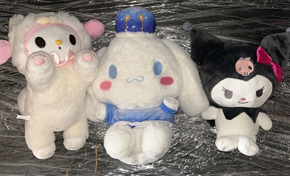 3x Kids Plush Toys