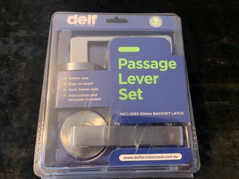 New in Packaging Delf Passage Lever Sets - Quantity 10