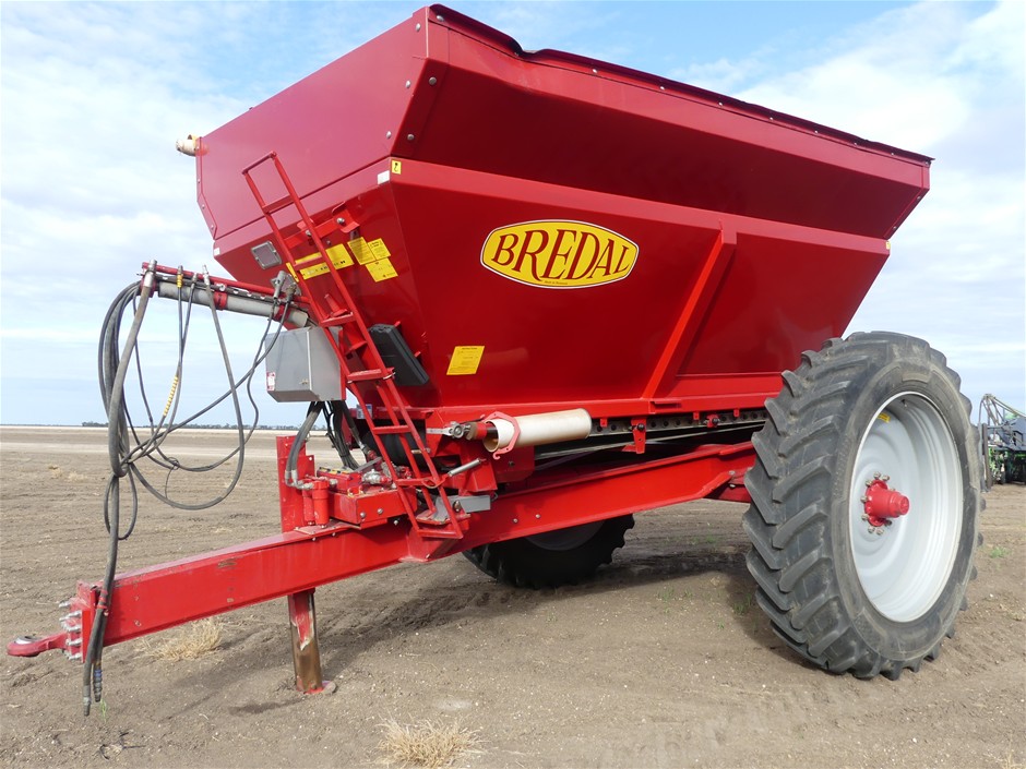 <B>2021 Bredal K105 Spreader</B>