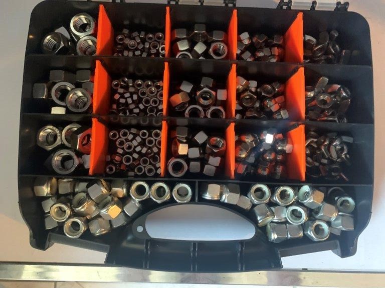 Quality Small Size Carry Case with Stainless Steel Nuts