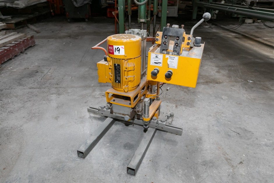 Sunwood 1001 48 Hinge Bor Machine