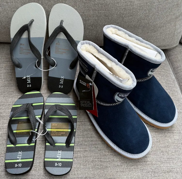 KIDS FOOTWEAR BUNDLE: TEAM UGGS Kids A-League Ugg Boots, Melbourne Victory