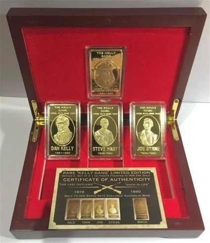 NED KELLY & Set Of 4 x 1oz Ingots With D/Box  Finished in 999 Gold Plated