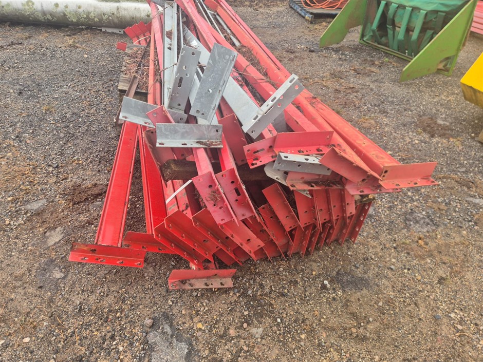 Quantity of Assorted 2700mm Pallet Racking Beams