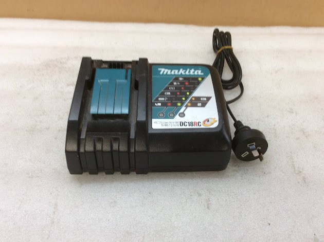 Makita DC18RC Fast Charger
