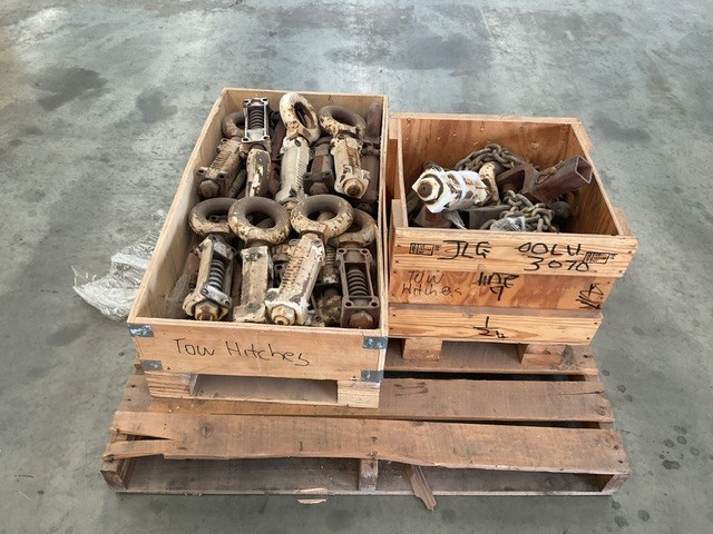 <p>Tow Hitches Approximately 17 </p>