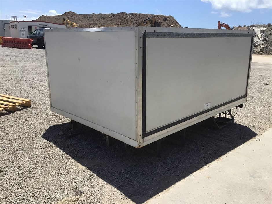 <p>Insulated Catering Unit</p>