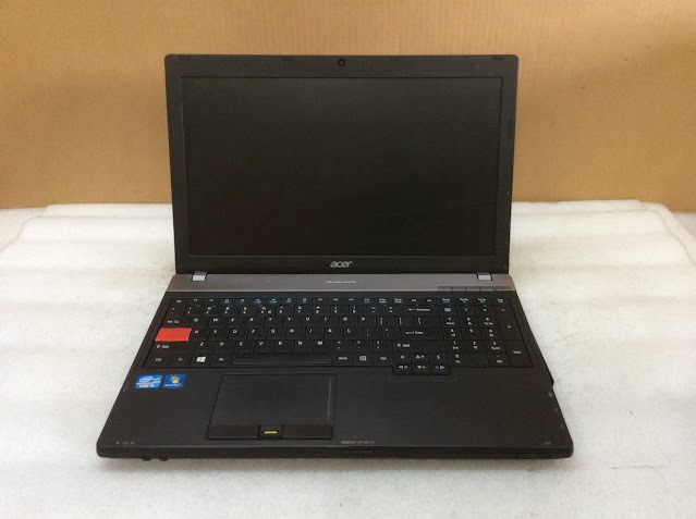 Acer TraveIMate P653 Series Laptop i5-3210M 4GBRAM/160GB Black