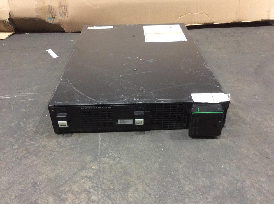 APC Smart-UPS SRT3000UXI-NCLI Uninterruptible Power Supply
