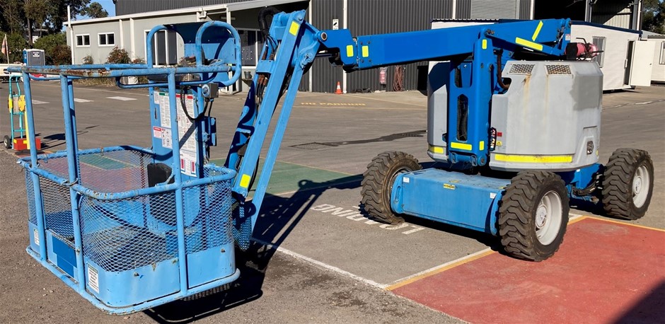 2016 Genie Z34/22IC Knuckle Boom - 34ft (10.4m) - Diesel - Newcastle