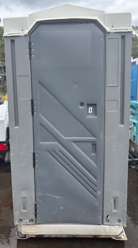 Portable Toilet - Fresh Water Flush - Forest Lake