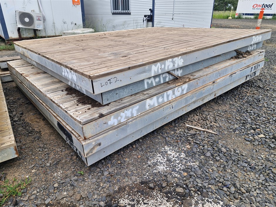5x Modular Decks - 3.0m x 2.4m - Moranbah