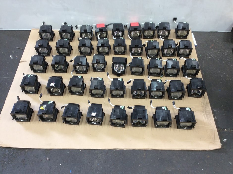 NM-R9841823 Projector Lamp Modules (Lot of 44)
