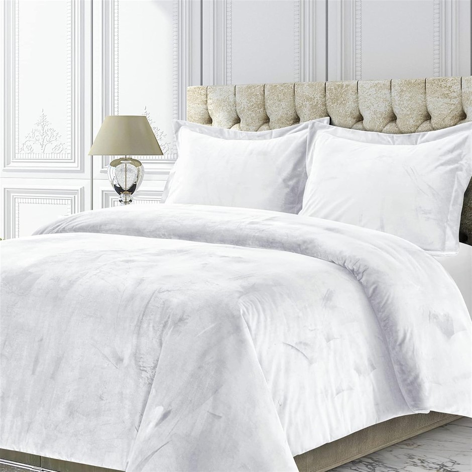 TRIBECA LIVING Venice Velvet Oversized Duvet Set, 2 Piece Set, Twin, White.