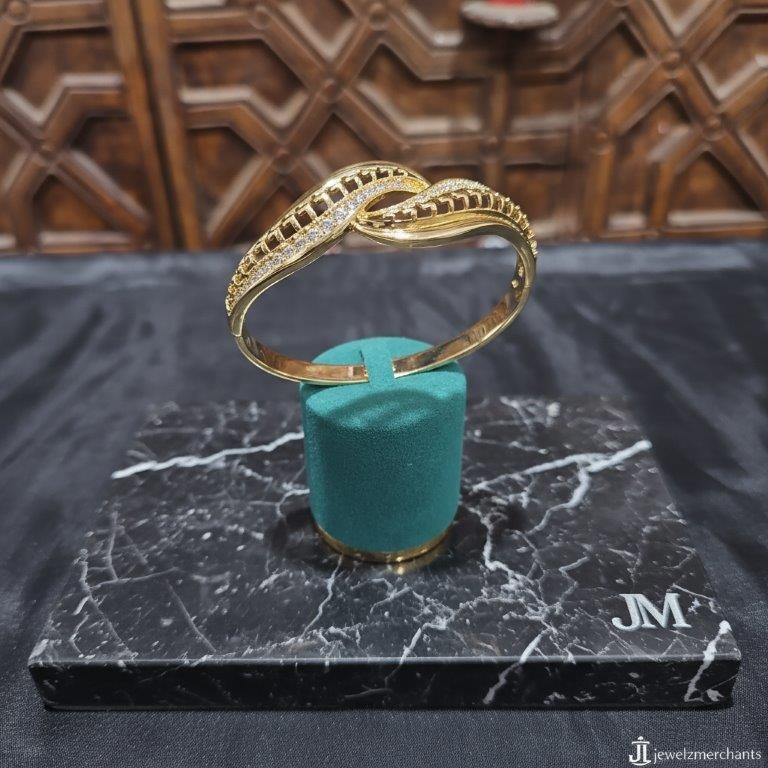 18K/Italy  Gold Filled Bangle -(stamped 18K/Italy)-Warranty Quality