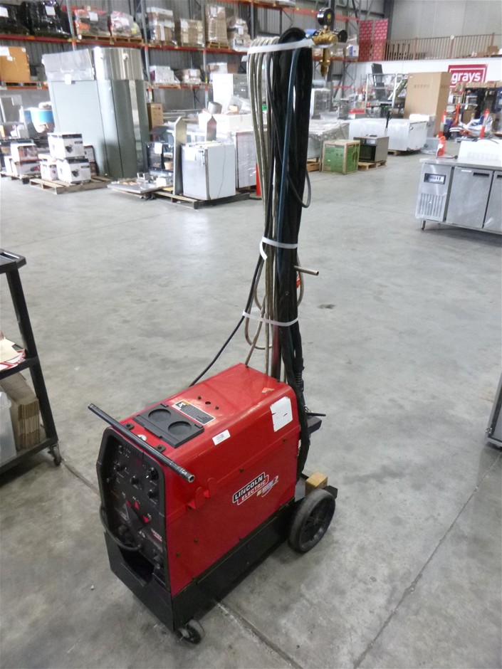 Lincoln Electric Precision Tig 225 Mobile A