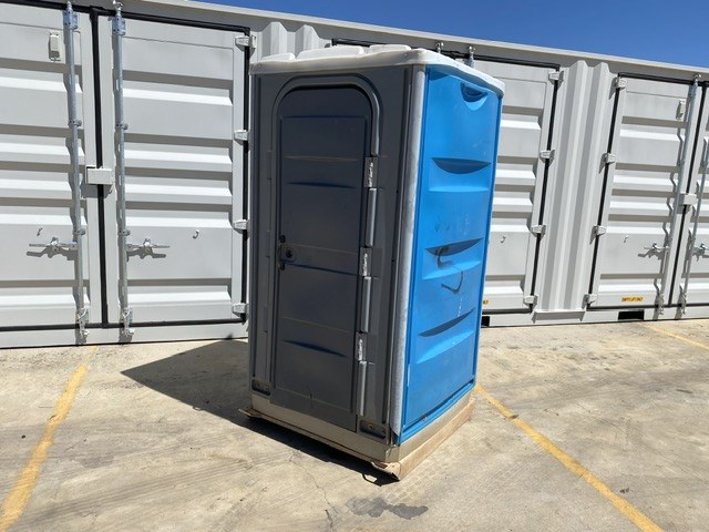 Unreserved Portable Onsite Toilets and Workshop Equipment
