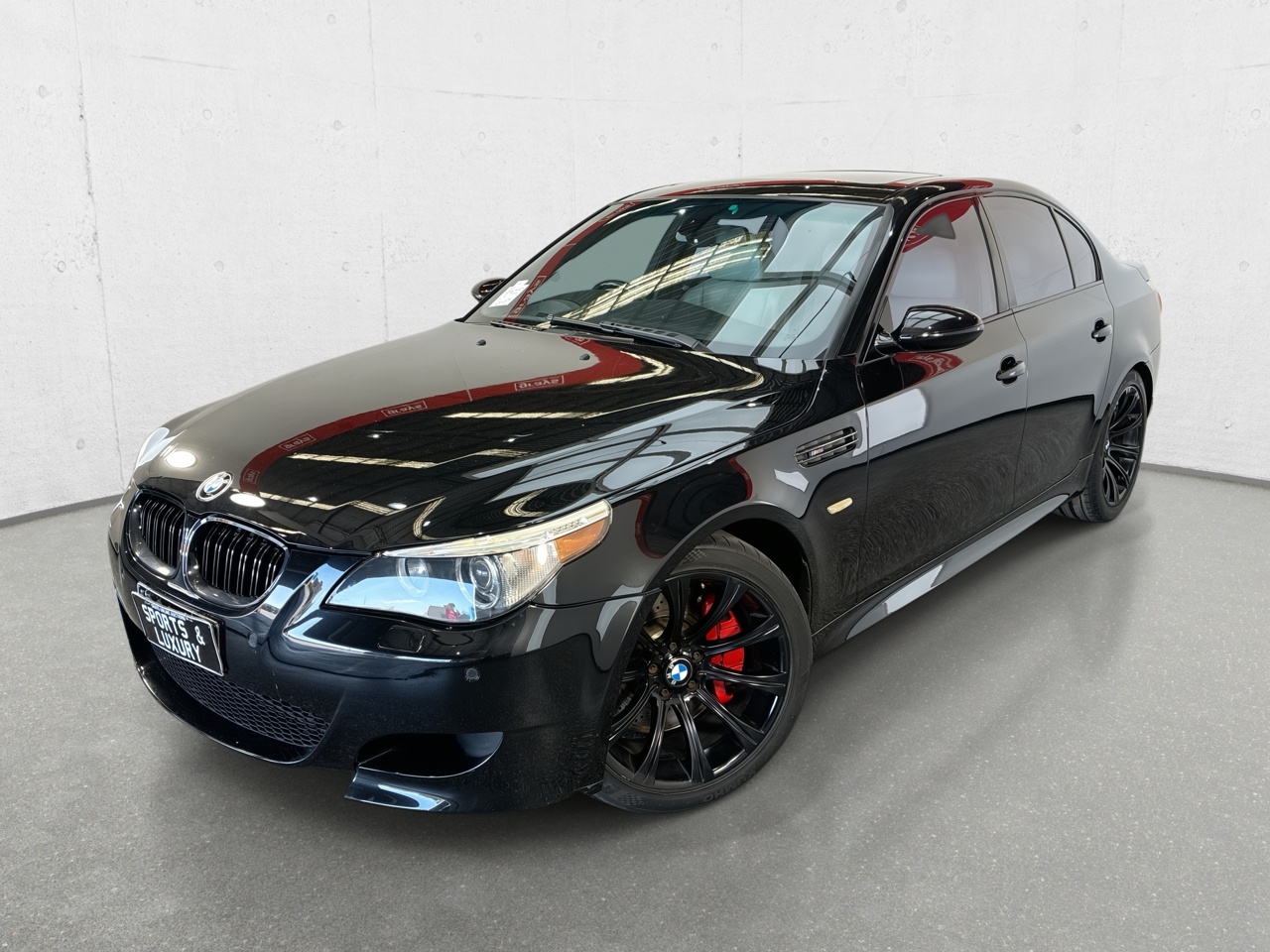 BMW M5 E60 Automatic Sedan