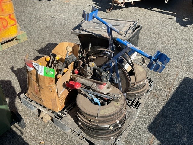 <p>Assorted Strapping Equipment Pallet Of</p>