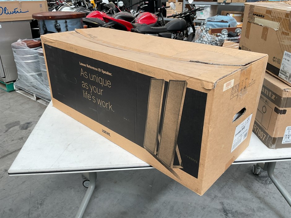 <p>LOEWE Spearkers R ID x 2</p>