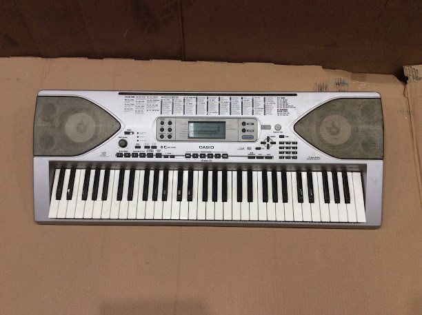 Casio CTK-900 Electronic Keyboard