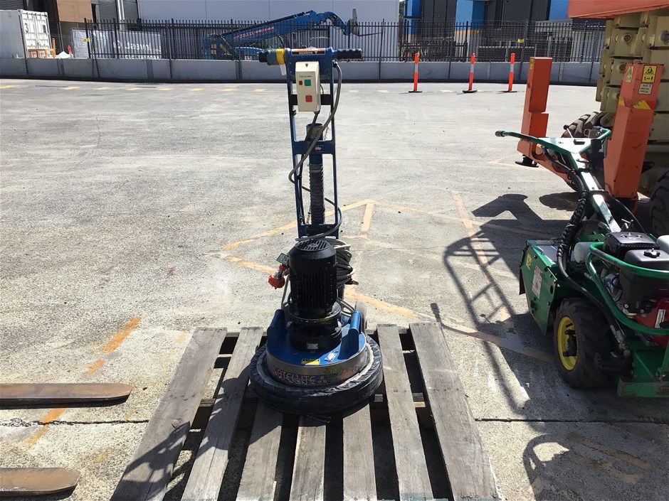 <p>Satellite 480 Polisher</p>