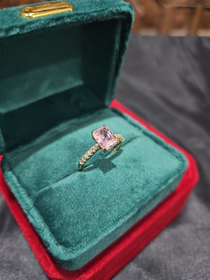 14K/Italy 2.0ct Pink Emerald Cut Yellow Gold Ring(stamped)Warranty -7US