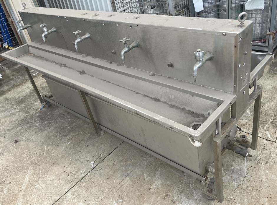 Drink Wash Station - 8 Tap/8 Bubbler - Glendenning