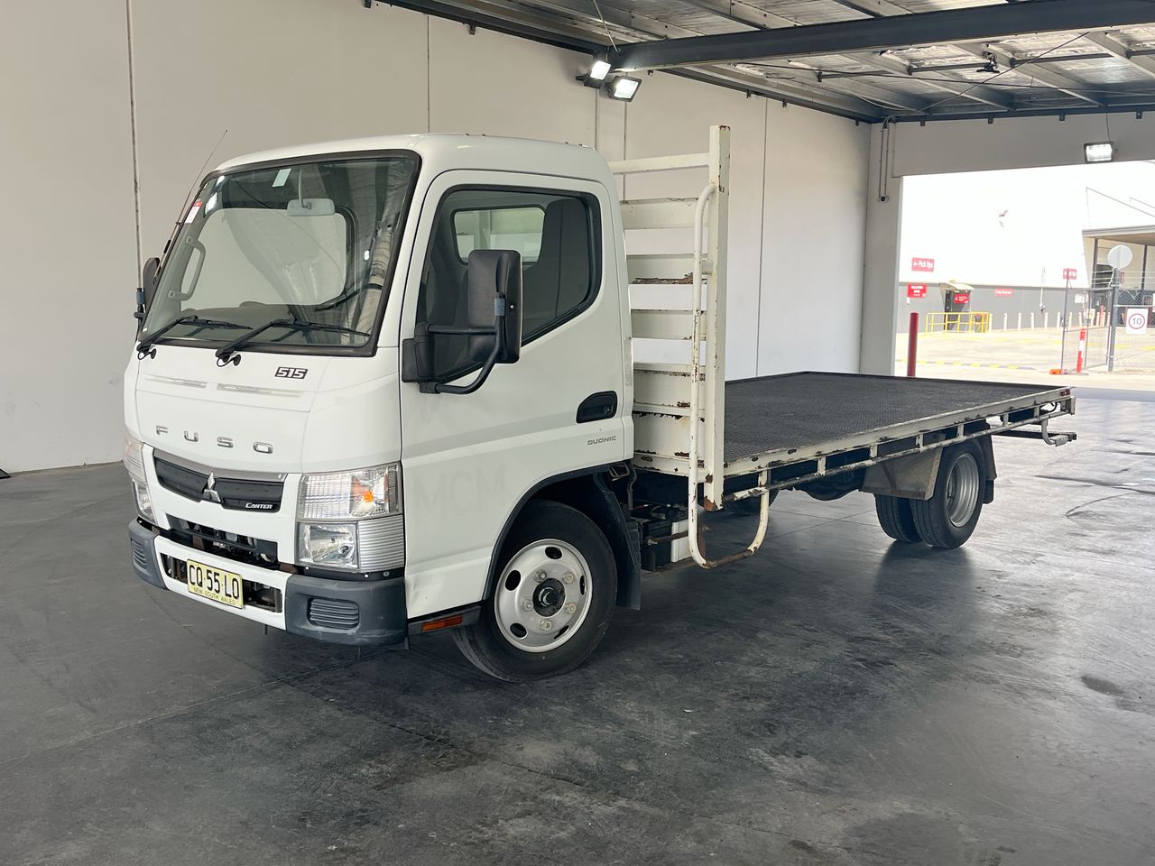 Mitsubishi Fuso Canter Automatic Truck