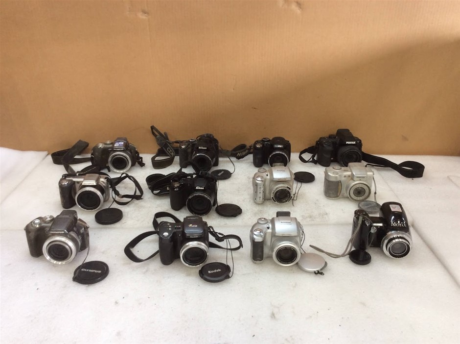 Mixed Digital Cameras Including Nikon Fujifilm Pentax Olympus And Traveler