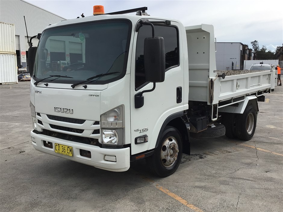 2020 Isuzu NPR 155 4 x 2 Tipper Truck