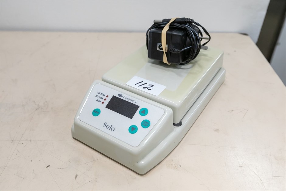 Microplate Warmer Digital Display