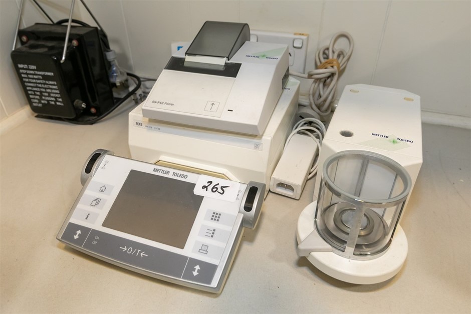 Analytical Microbalance