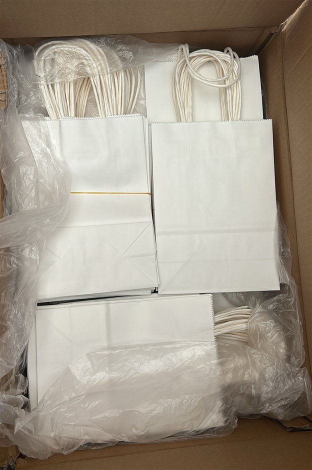 175x White Gift Paper Bags