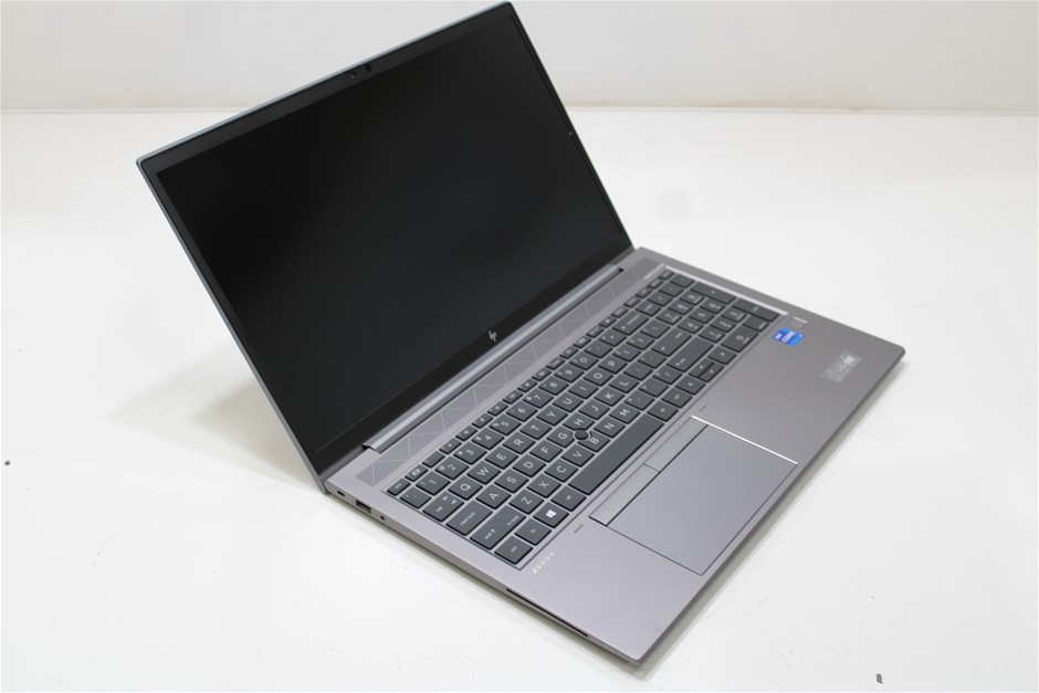 HP ZBOOK FIREFLY 15.6 INCH G8 MOBILE WORKSTATION PC