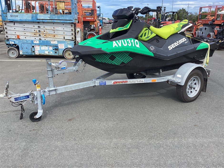 2020 Seadoo Spark Trixx Jetski