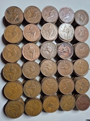 BULK, Collection, Aust Pre decimal, 300 x 1 Penny Roos, mixed GVI and QEII