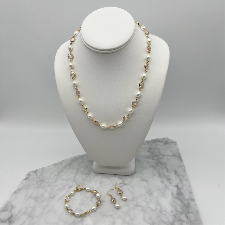 Teardrop Glass Pearls & Facet Links Jewellery  Set