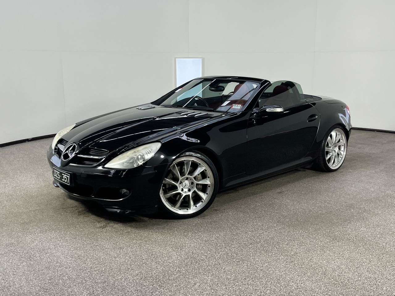2004 Mercedes Benz SLK350 R171 Automatic Convertible Auction (0001 ...