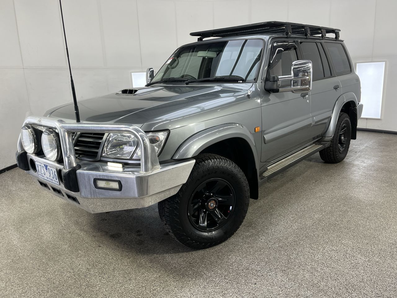 2003 Nissan Patrol ST 3.0 GU II Turbo Diesel Manual 7 Seats Wagon