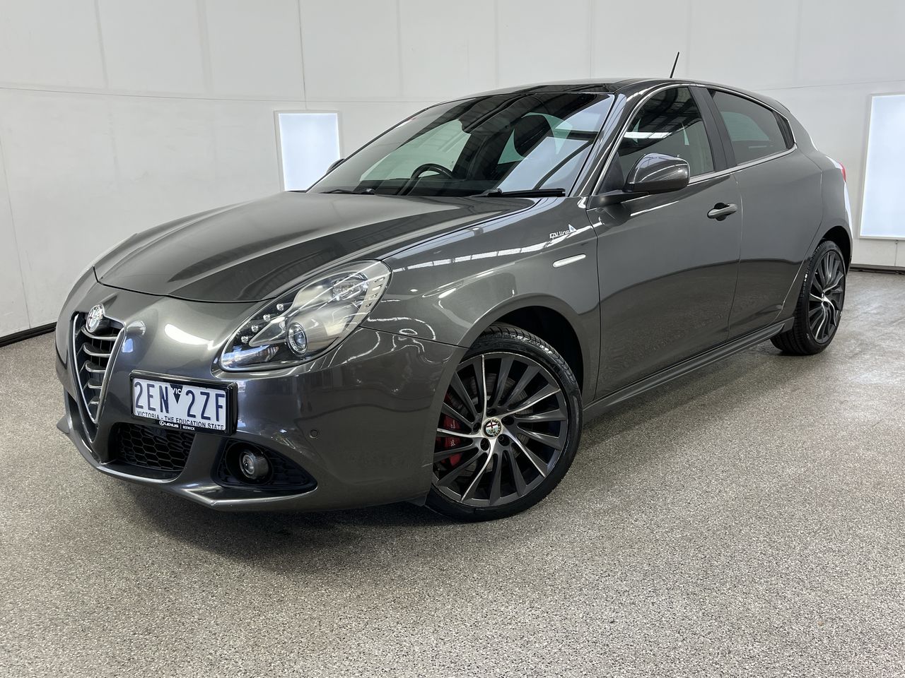 Alfa Romeo Giulietta DISTINCTIVE SERIES 1 AT Hatchback