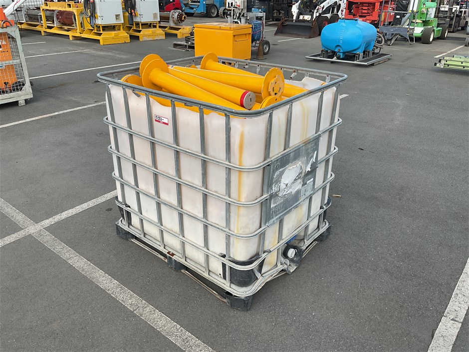 <p>Qty Of Bollards</p>