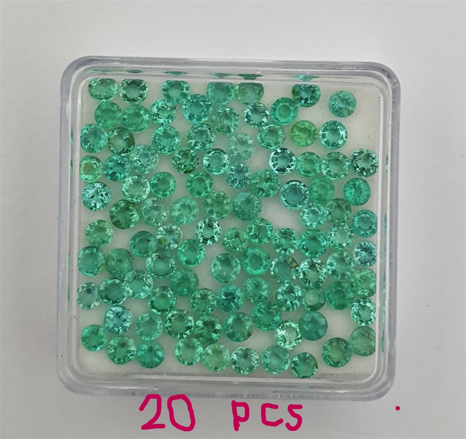 2.33tcw (20pcs) Round Natural Green Emeralds. 3mm