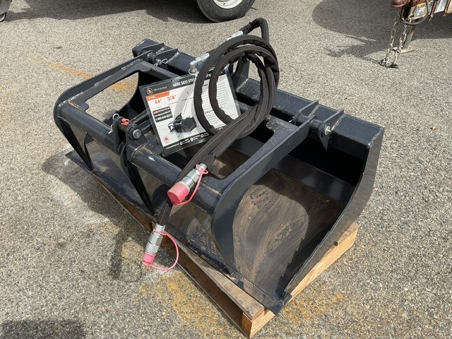 <p>Mini Loader Stump Grapple Attachment(Unused)</p>