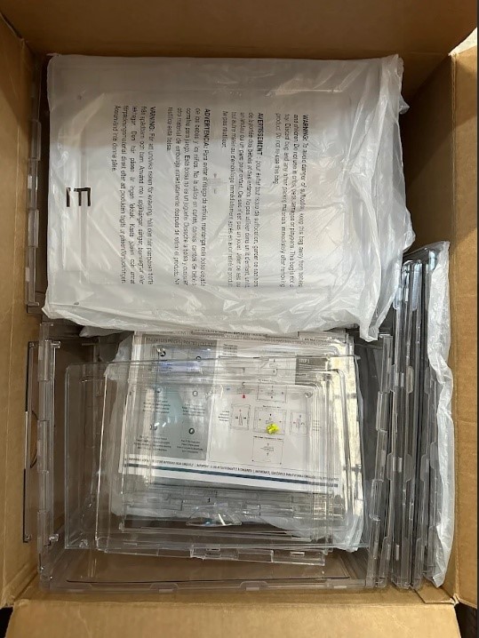 Stackable Shoebox and Organiser. NB: 1 big carton of unchecked parts. Im