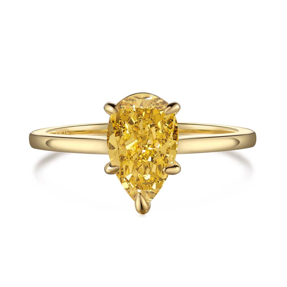 1.5ct Pear Cut Simulated Diamond 18K Gold Filled 925 Silver Ring - Size 8