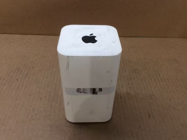 Apple AirPort Extreme(6th Gen)(A1521) Base Station Router