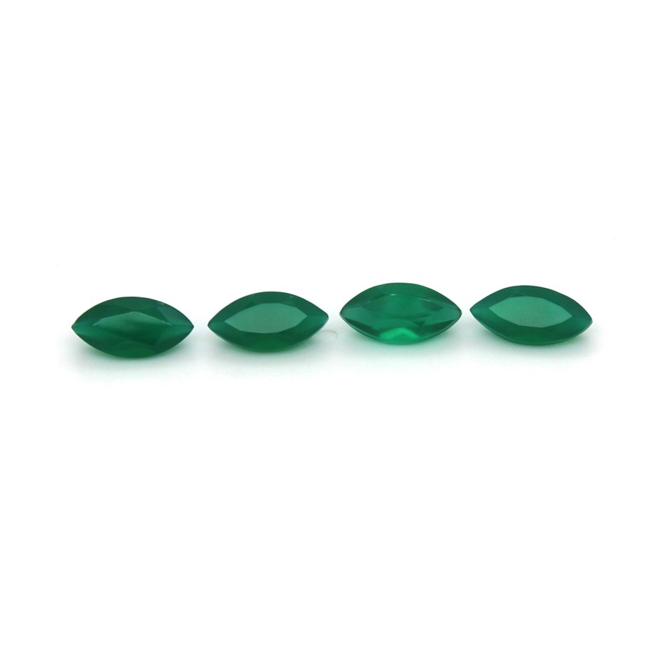 4 Pcs Marquise Lovely Green Onyx Gesmtone