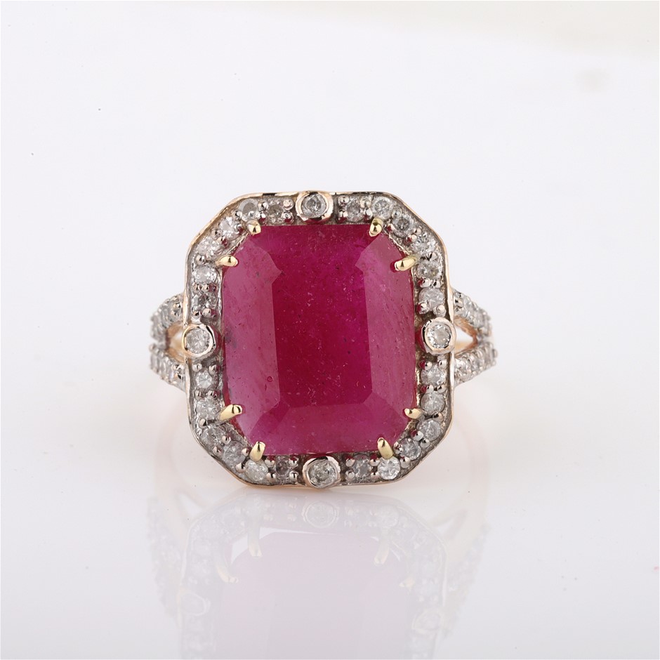 Yellow Gold Natural Ruby & Diamond Ring with Valuation